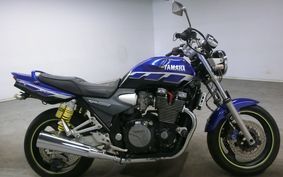 YAMAHA XJR1300 2001 RP03J