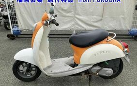 HONDA CREA SCOOPY I AF55