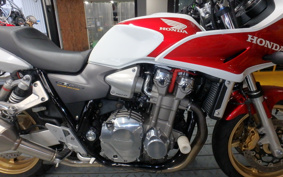 HONDA CB1300 SUPER  BOL DOR ABS 2006 SC54