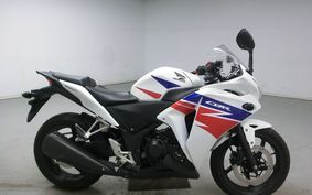 HONDA CBR250R Fi MC41