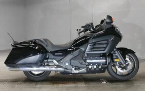 HONDA GL 1800 GOLD WING F6B 2013 SC68