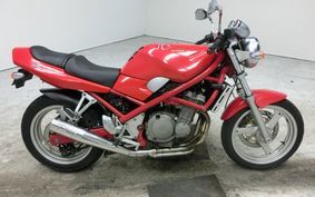 SUZUKI BANDIT 250 GJ74A