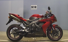 YAMAHA YZF-R1 2004 RN13