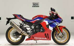 HONDA CBR1000RR RSP 2024 SC82