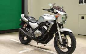 SUZUKI GSX250FX ZR250C