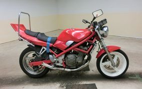 SUZUKI BANDIT 250 GJ74A