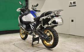 BMW R1250GS ADVENTURE 2019 0J51