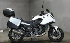 HONDA NT1100 2022 SC84