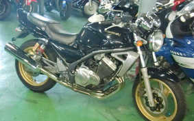 KAWASAKI BALIUS 250 Gen.2 2003 ZR250B