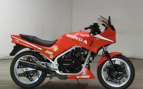 HONDA VT250F MC08