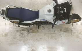 HONDA TRANSALP XL750 2023 RD16