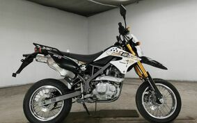 KAWASAKI KLX125D TRACKER LX125D