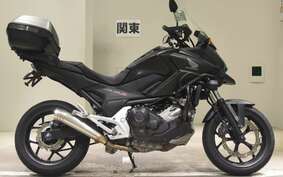 HONDA NC750X 2017 RC90