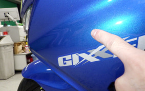 SUZUKI GIXXER 250 SF