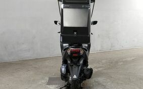 YAMAHA TRICITY 125 SEK1J