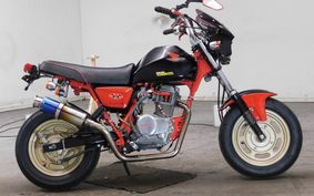 HONDA APE 100 HC07