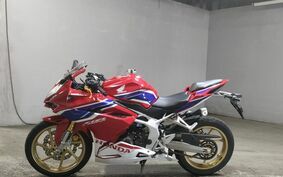 HONDA CBR250RR MC51