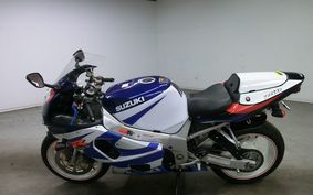 SUZUKI GSX-R750 2001 BD111