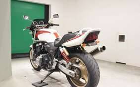 HONDA CB1300SF SUPER FOUR 1999 SC40