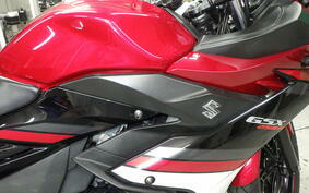 SUZUKI GSX250R DN11A