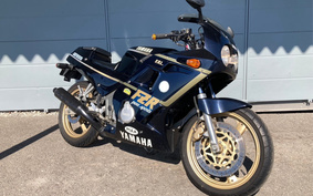 YAMAHA FZR250 2KR