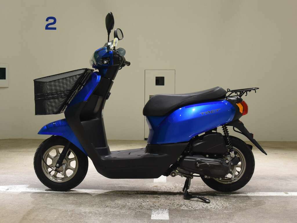 Скутер honda tact af79