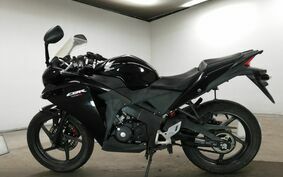 HONDA CBR125R JC50