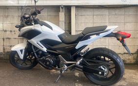 HONDA NC750X 2019 RC72