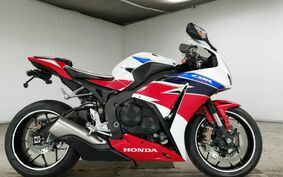 HONDA CBR1000RR 2016 SC59