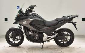 HONDA NC750X D Limited 2019 RC90