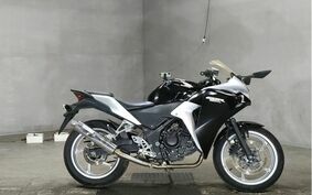 HONDA CBR250R MC41