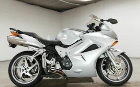 HONDA VFR800 2004 RC46