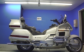 HONDA GL1500 GOLD WING SE 1990 SC22