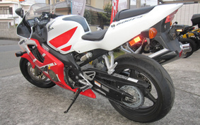 HONDA CBR600F4 I 2001 PC35