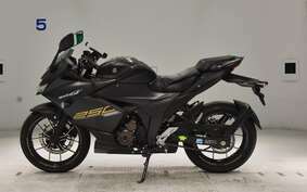 SUZUKI GIXXER 250 SF ED22B