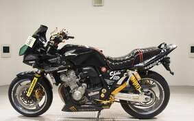 HONDA CB400 SUPER BOLDOR VTEC 2008 NC42