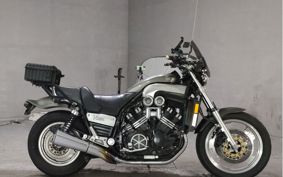 YAMAHA VMAX 2LTN