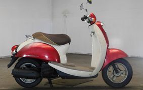 HONDA CREA SCOOPY I AF55