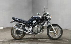 SUZUKI BANDIT 250 GJ74A