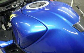 SUZUKI GSX-R125 DL33B