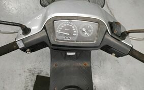 SUZUKI ADDRESS V100 CE13A