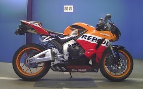 HONDA CBR600RR GEN 3 2013 PC40