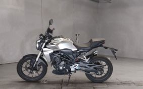 HONDA CB250R MC52