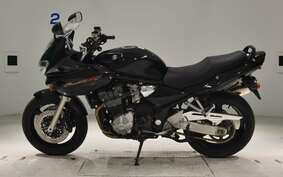 SUZUKI BANDIT 1200 S 2005 GV77A