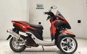 YAMAHA TRICITY 125 SE82J