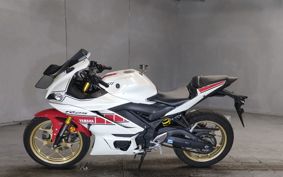 YAMAHA YZF-R25 RG74J