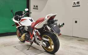 HONDA CB1300SB SUPER BOLDOR A 2006 SC54