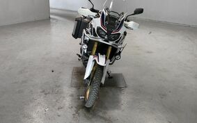 HONDA CRF1000L AFRICA TWIN 2016 SD04