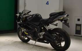 TRIUMPH DAYTONA 675 2009