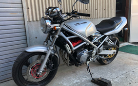 SUZUKI BANDIT 250 V GJ77A